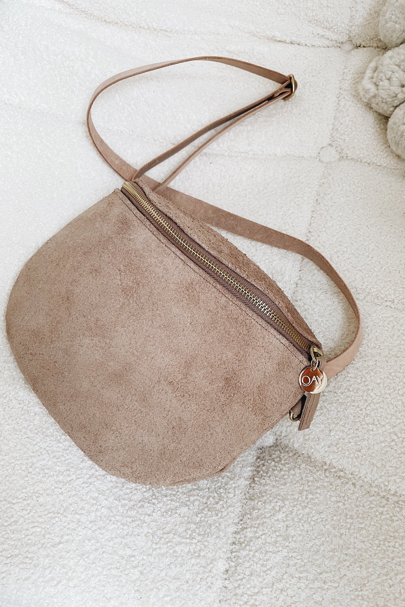 Brusttasche TULLY LARGE | sand wildleder